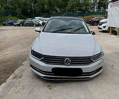 Volkswagen Passat for breaking
