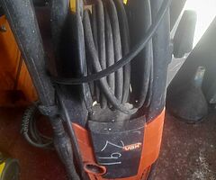 4  power  washer  garage  clearing   never  tried  out  sold  as  a  lot  two  lances - Image 5/5