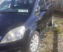 07 0pel 7 SEATER  Zafira Club 
1.6 Petrol.