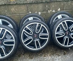 Mini Cooper 19inch genuine alloy wheels with good tyres for sale