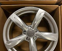 Audi S1 Alloy's