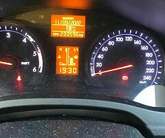 2013 Toyota Avensis Aura - Image 7/8