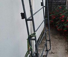 Universal Roofrack,,, kinda