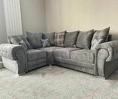 SALE ON BRAND NEW HIGH QUALITY CORNER SOFAS