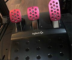 Ps4 Logitech steering wheel