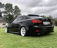 Lexus is250 - Image 4/4