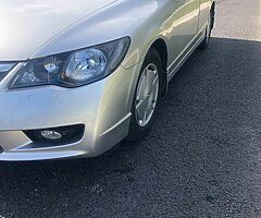 2010 Honda Civic · Hybrid Sedan 4D