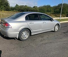 2010 Honda Civic · Hybrid Sedan 4D