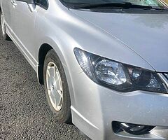 2010 Honda Civic · Hybrid Sedan 4D - Image 4/10