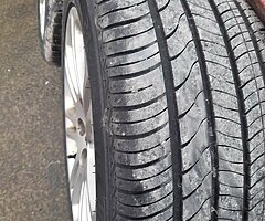 4 news types plus alloys alloys and tyres like new took of a Opel Insignia - Image 3/3