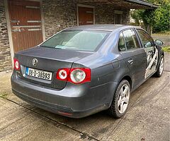 2008 1.6 petrol Jetta breaking - Image 3/7