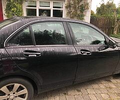 Mercedes Benz 2011 C200 Cdi - Image 3/10