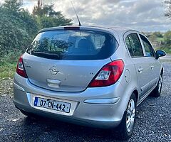 Opel Corsa/1.2 Petrol/2007 - Image 3/10