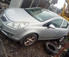 Opel Corsa h for parts - Image 3/6