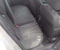 Opel Corsa h for parts - Image 4/6