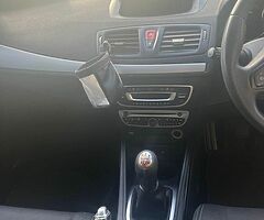 Renault Megane 1.5 Tomtom, Full year’s Nct, Cheap tax - Image 3/10