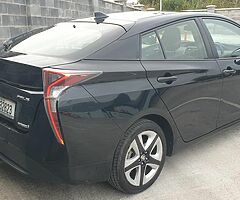 2016 TOYOTA PRIUS LUXURY EDITION HYBRID 
ONLY 74 000KM F,S,H - Image 5/10