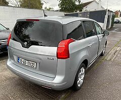 10 Peugeut 5008 1.6 diesel ✅✅ - Image 3/8