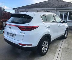 KIA SPORTAGE - Image 3/8