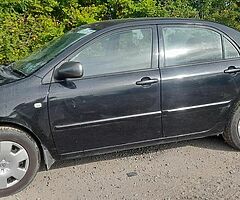 Toyota Corolla - Image 5/5