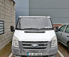 07 Ford Transit with new doe
