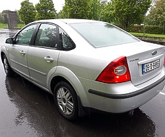 Ford Focus Manual 1.6 petrol ghia model - Image 3/7