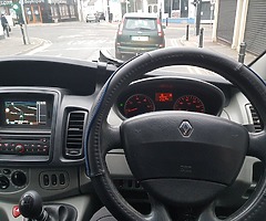 2014 RENAULT TRAFIC SPORT NAVAN