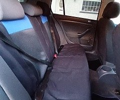 Volkswagen golf MK5 - Image 4/5