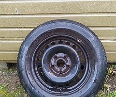 1 Tire Michelin Skoda Octavia 195/65 R 15.Clane