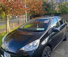 Toyota Aqua 1.5l Hybrid