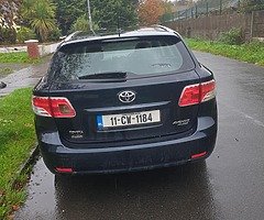 Toyota Avensis 2011 read add!!!