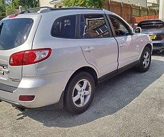 Hyundai Sante Fe - Image 6/9