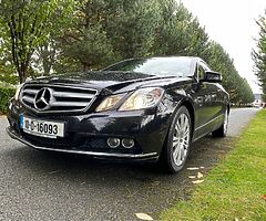 For sale Mercedes Benz e250 automatic!!! - Image 1/10