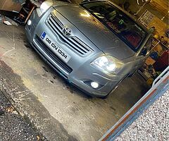 2008 2.0 d4d Toyota avensis