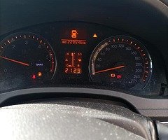 2 litre toyota avensis - Image 6/8