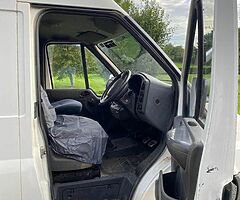 Ford High Roof Transit - 2.4 L Half converted - Image 4/8