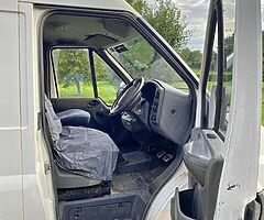 Ford High Roof Transit - 2.4 L Half converted - Image 8/8