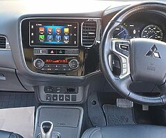 2019 MITSUBISHI OUTLANDER 4HS PLUG-IN HYBRID 4X4 SUV €170 ROAD TAX. - Image 8/10