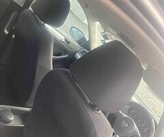 2011 Volkswagen Jetta Mk6 - Image 3/8