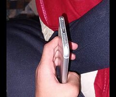 iPhone6. I want to do a swap on me I want to do a swap on me - Image 3/5