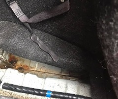 2005 Lexus IS 200 - Image 9/10