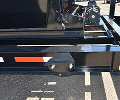 2023 MAXXD ROX 83X14 ROLL OFF TA5 W/1 4' BIN Dump Trailer - Image 5/6