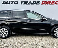 Mercedes R320 4x4 Crew Cab €333 Road Tax - Image 3/10