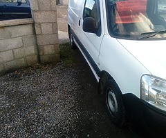 2008 Berlingo Van Doe Dec,tax July 1750 - Image 3/5