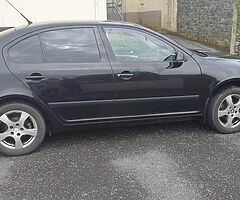 Skoda Oktavia 08 .Dpf fillter is blocked, need replacement. 
NCT:29.05.2023.
Tax: 12-22. - Image 3/6