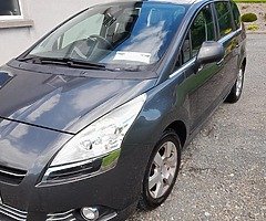 Peugot 5008 7 seater *new nct*