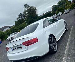 2011 Audi A5 sline black edition manual - Image 6/9