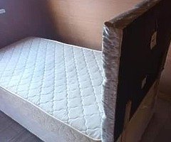 Single bed mint condition