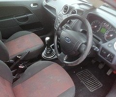 Ford fiesta - Image 6/10