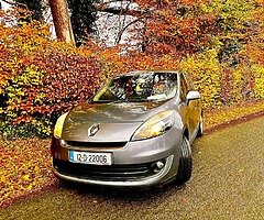 Renault Grand Scenic - Image 2/10